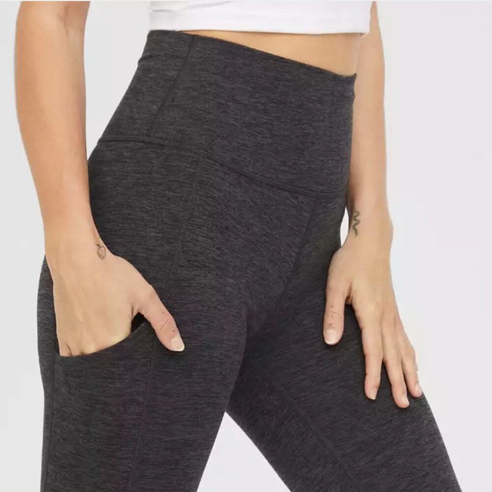 OFFLINE By Aerie The Hugger High Waisted Pocket Legging